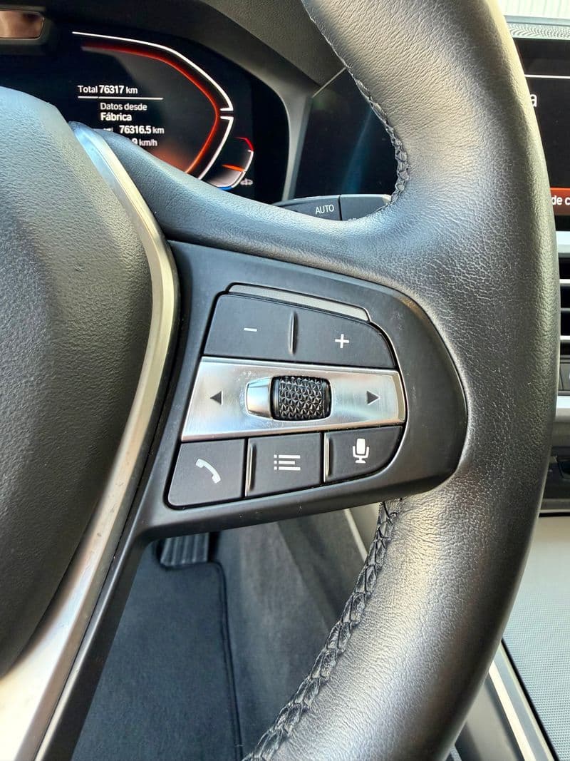 BMW 320d preview 14